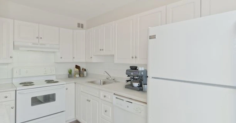 2010 Ulster Road NW, Calgary, AB, T2N 4C2 - 7