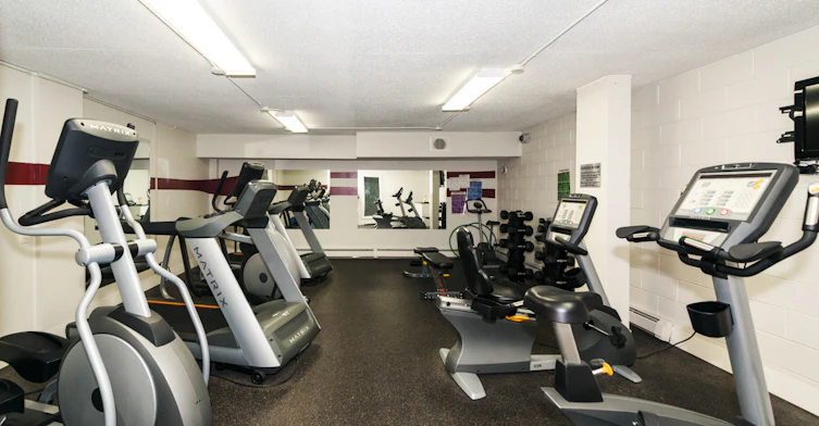 5207 39 Street, Red Deer, AB, T4N 0Z9 - 9
