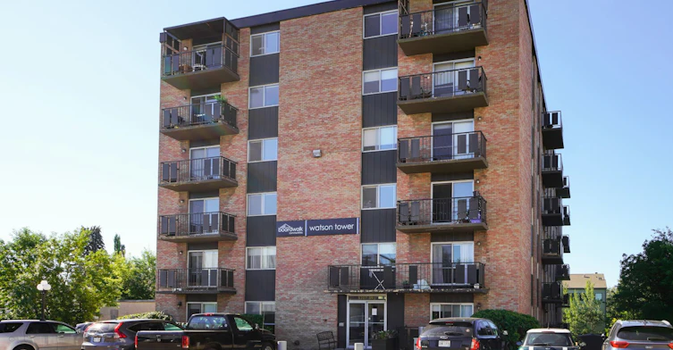 5207 39 Street, Red Deer, AB, T4N 0Z9 - 8