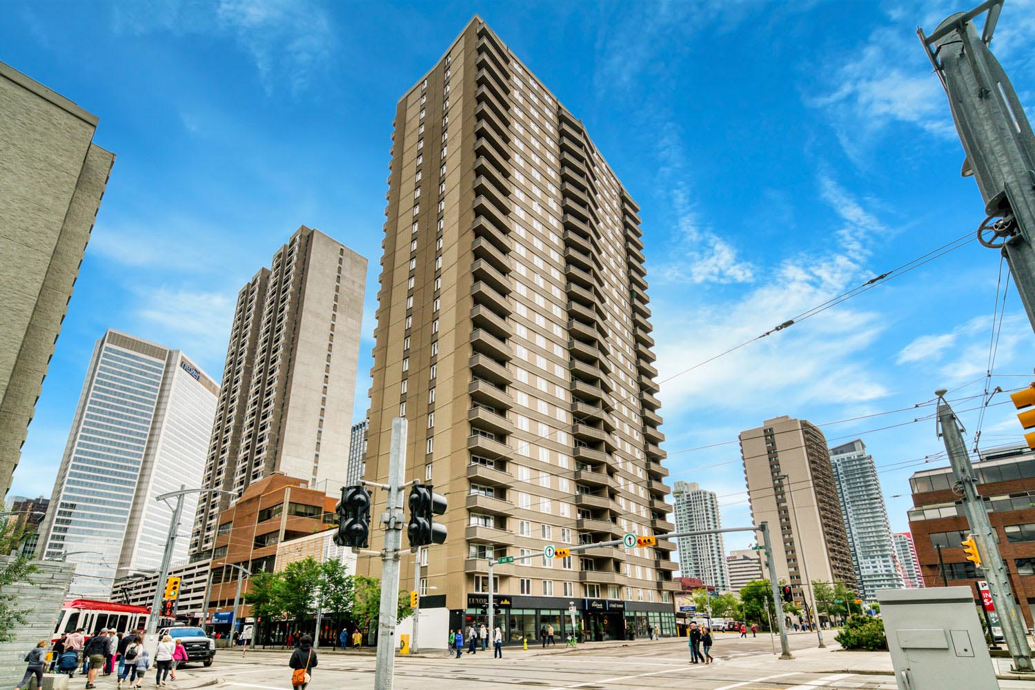 700 9 Street SW, Calgary, AB, T2P 2B5 - 23