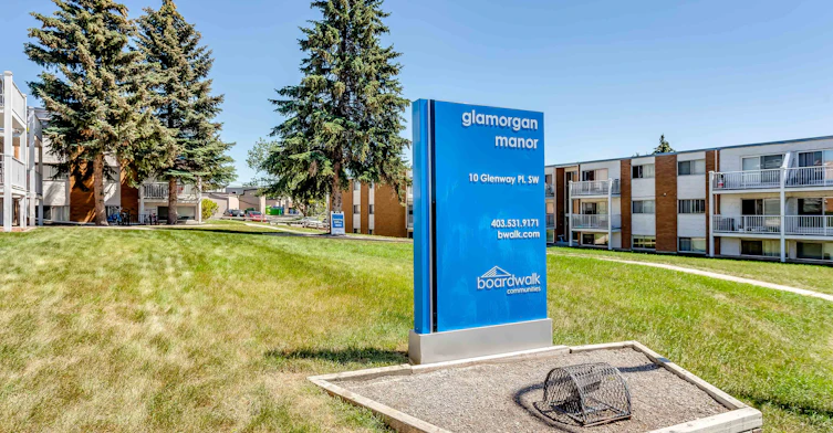 10 Glenway Place SW, Calgary, AB, T3E 4T6 - 14