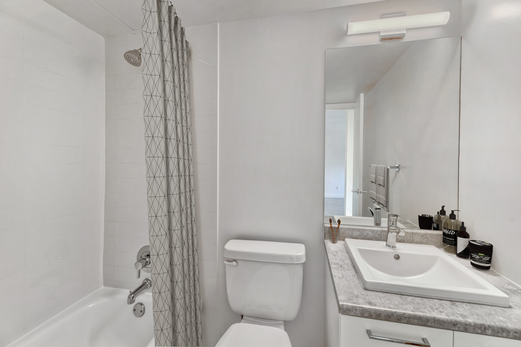 10 Glenway Place SW, Calgary, AB, T3E 4T6 - 2