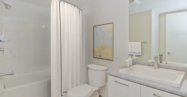 5334 Lakeview Drive SW, Calgary, AB, T3E 5R9 - 4