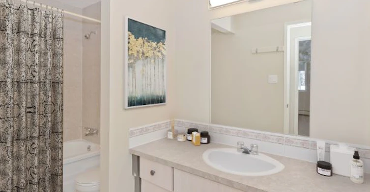 5334 Lakeview Drive SW, Calgary, AB, T3E 5R9 - 8