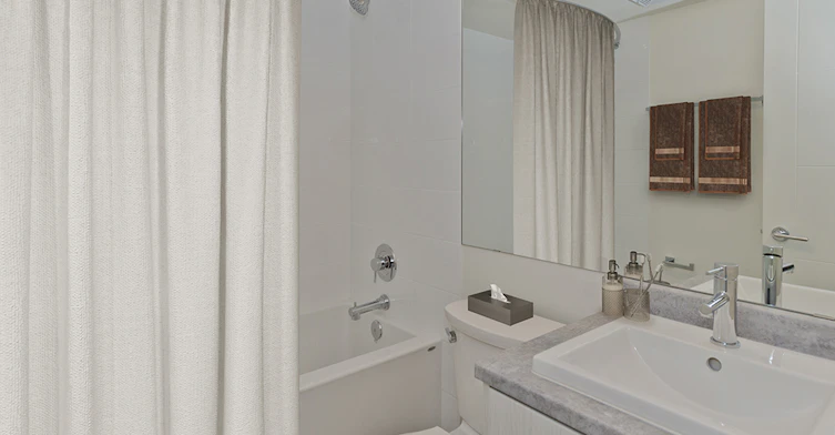 1312 12 Avenue SW, Calgary, AB, T3C 3P8 - 4
