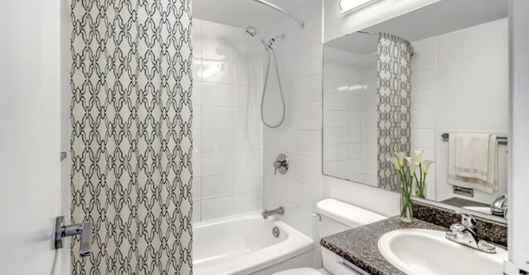 1312 12 Avenue SW, Calgary, AB, T3C 3P8 - 6
