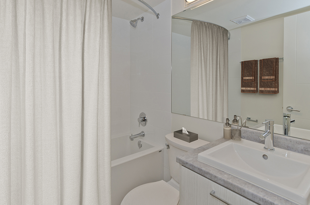 1312 12 Avenue SW, Calgary, AB, T3C 3P8 - 4