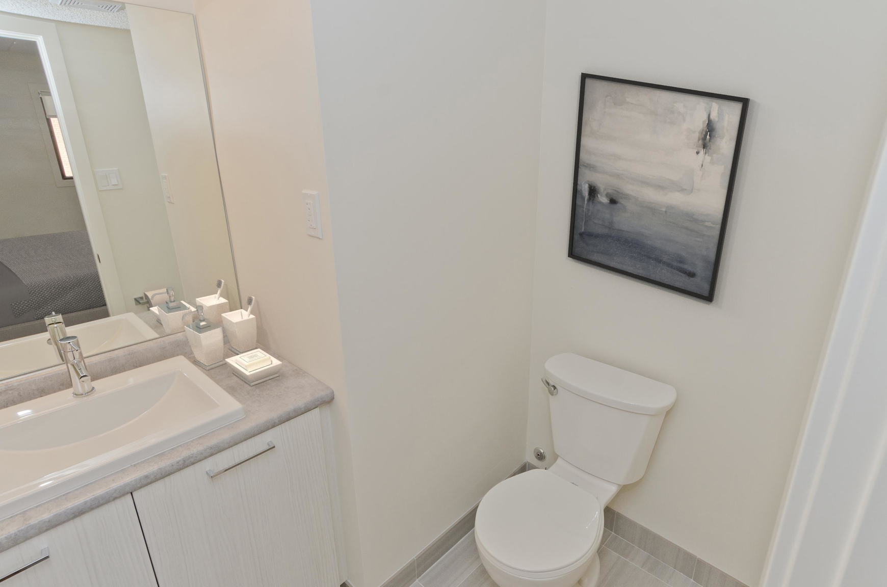 1030 16 Avenue SW, Calgary, AB, T2R 1N1 - 8
