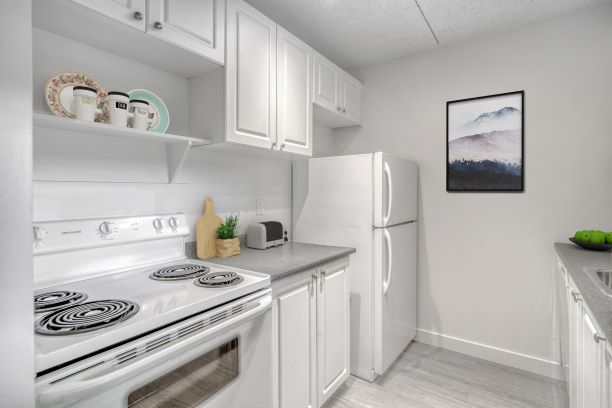 1030 16 Avenue SW, Calgary, AB, T2R 1N1 - 12