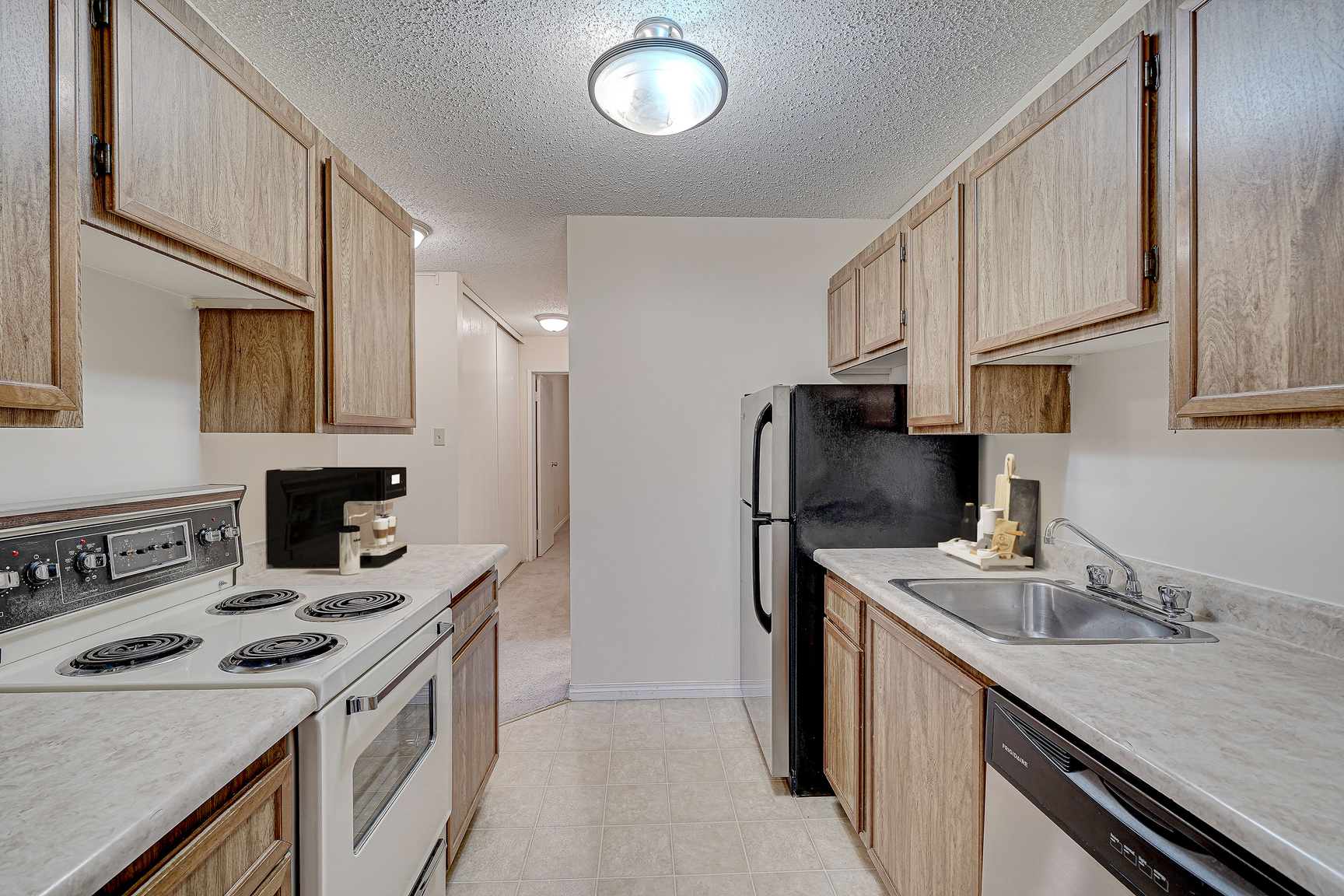  Russell Road, Saskatoon, SK, S7K 7H1 - 2