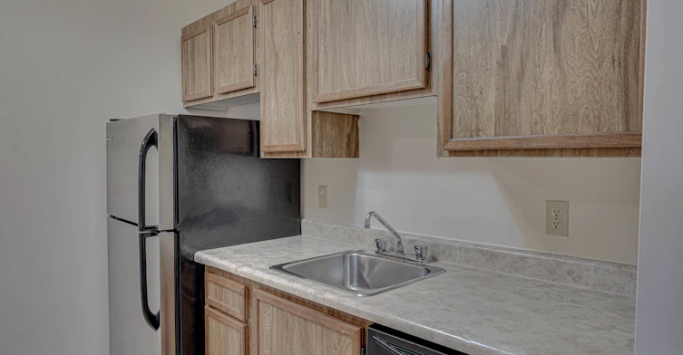 Russell Road, Saskatoon, SK, S7K 7H1 - 7