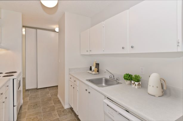 2905 Unwin Road NW, Calgary, AB, T2N 4M5 - 6