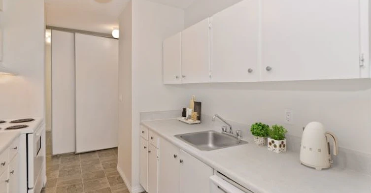 2905 Unwin Road NW, Calgary, AB, T2N 4M5 - 6