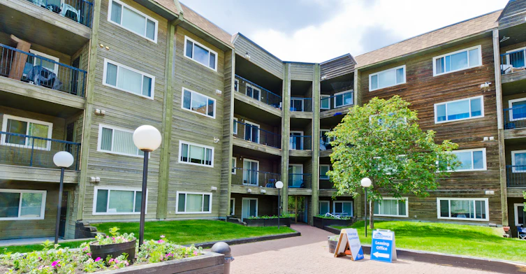 433 Pinestream Place NE, Calgary, AB, T1Y 3A5 - 12