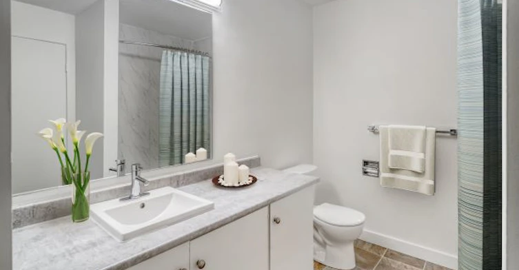 2631 38 Street NE, Calgary, AB, T1Y 3Z8 - 12