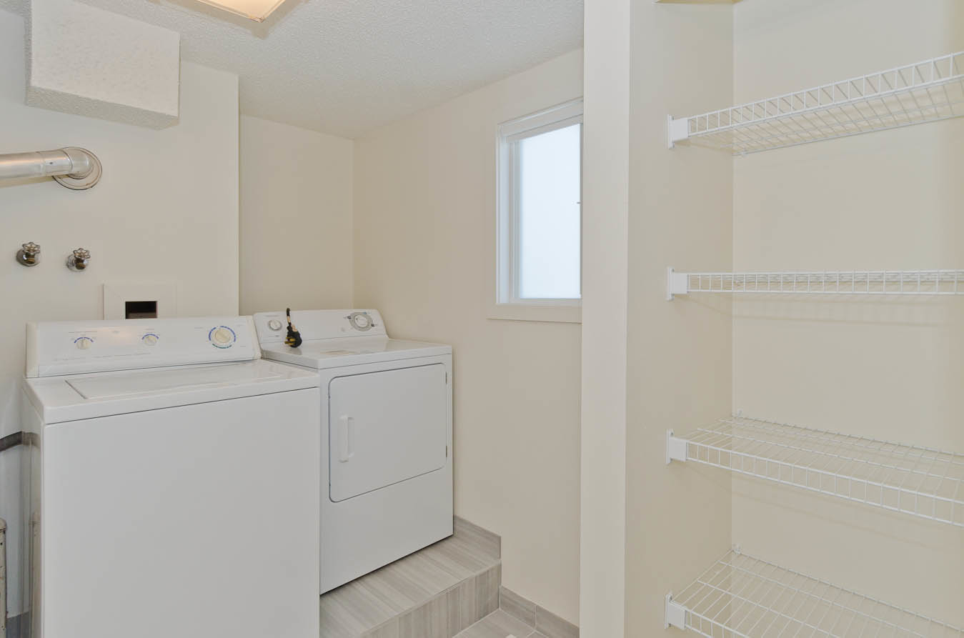 2631 38 Street NE, Calgary, AB, T1Y 3Z8 - 13