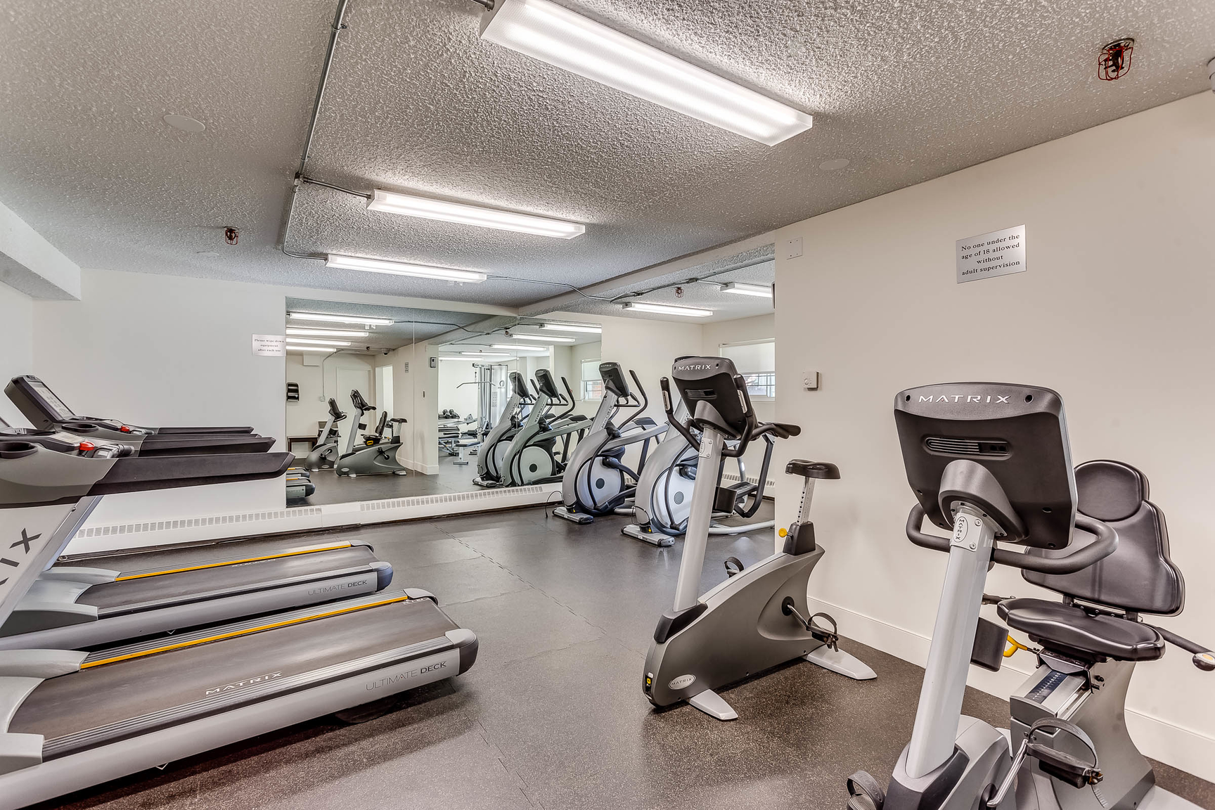 1919 University Drive NW, Calgary, AB, T2N 4L4 - 13
