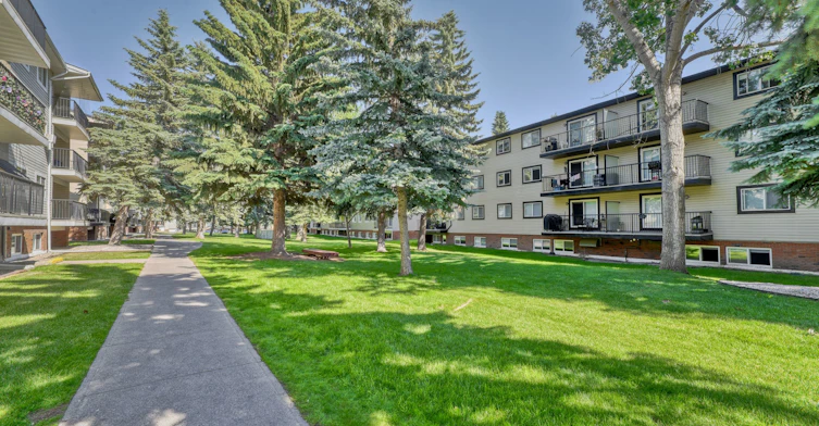 1919 University Drive NW, Calgary, AB, T2N 4L4 - 15