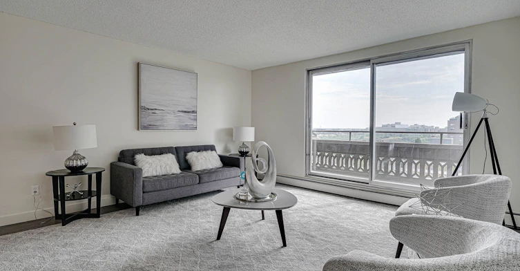 325 5th Avenue N, Saskatoon, SK, S7K 2P7 - 7