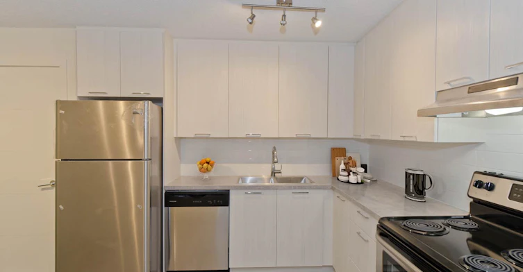1185 Mckinnon Drive NE, Calgary, AB, T2E 7V4 - 3
