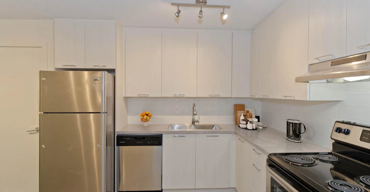 1185 Mckinnon Drive NE, Calgary, AB, T2E 7V4 - 3