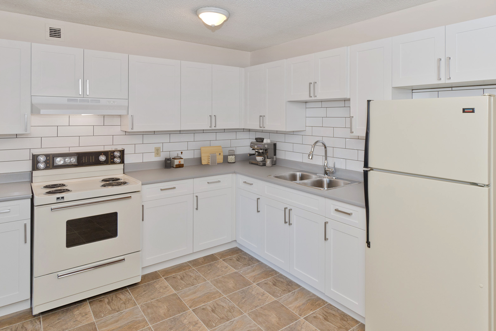 1185 Mckinnon Drive NE, Calgary, AB, T2E 7V4 - 6