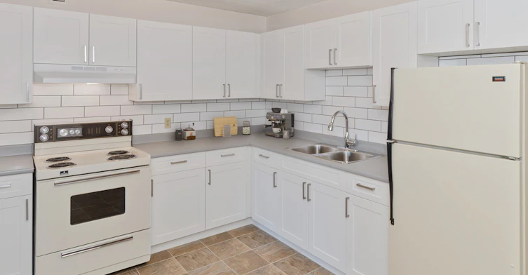 1185 Mckinnon Drive NE, Calgary, AB, T2E 7V4 - 6