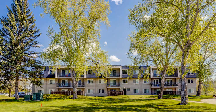 5423 57 Street, Red Deer, AB, T4N 2K8 - 9