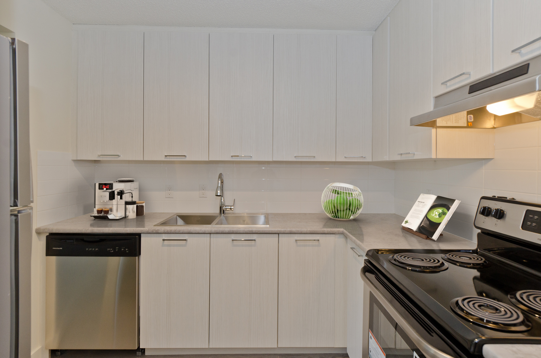 500 Tower Lane Drive SW, Airdrie, AB, T4B 2K7 - 4