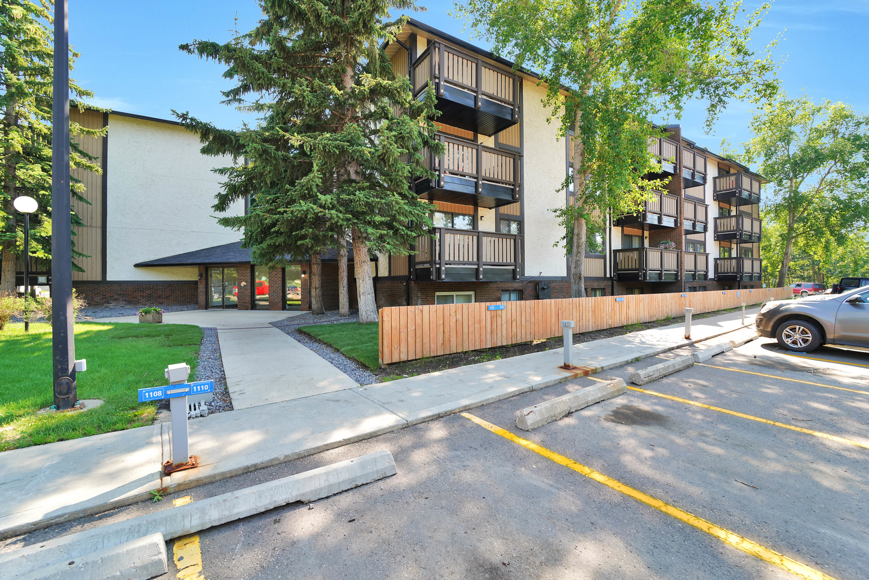 3424 52 Avenue, Red Deer, AB, T4N 6N2 - 10