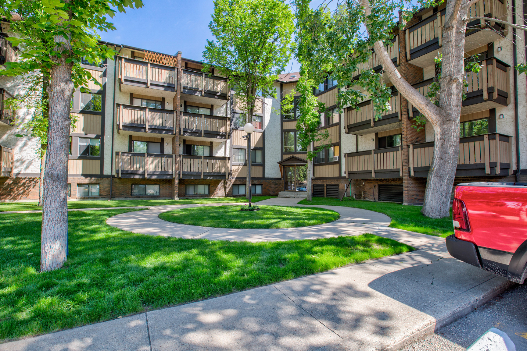3424 52 Avenue, Red Deer, AB, T4N 6N2 - 11