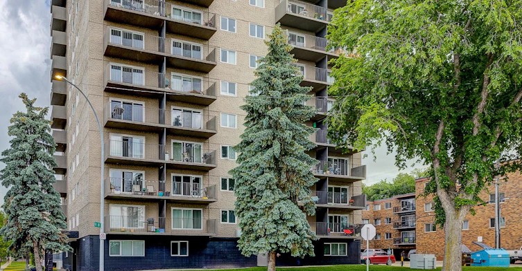 9947 Saskatchewan Drive, Edmonton, AB, T6E 4R3 - 5