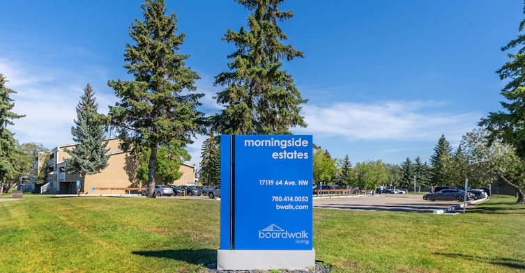 17119 64 Avenue NW, Edmonton, AB, T5T 2K2