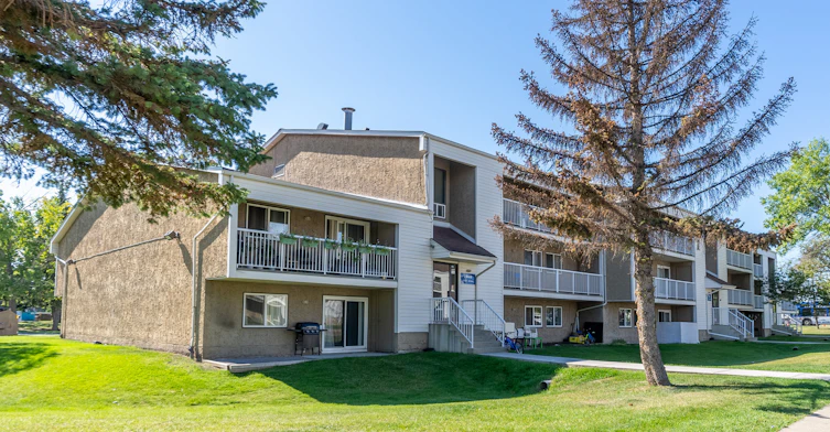 17119 64 Avenue NW, Edmonton, AB, T5T 2K2 - 15