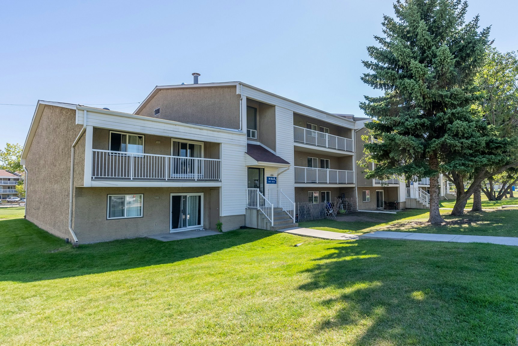 17119 64 Avenue NW, Edmonton, AB, T5T 2K2 - 13