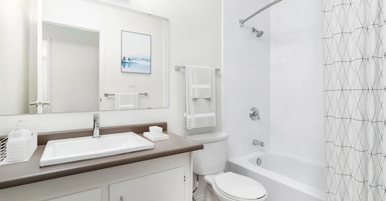 8905 184 Street NW, Edmonton, AB, T5T 1T8 - 5
