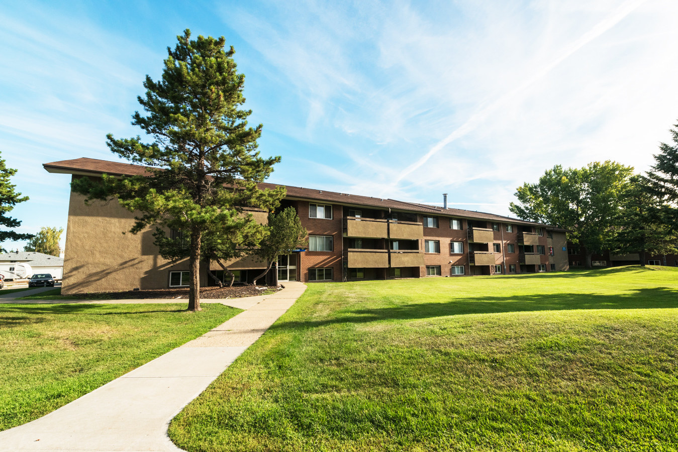 14707 77 Street NW, Edmonton, AB, T5C 1E7 - 9