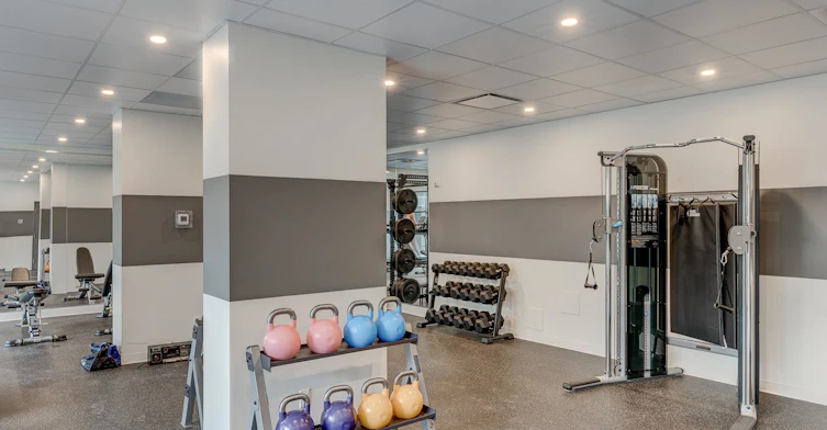 8920 100 Street NW, Edmonton, AB, T6E 4Y8 - 20