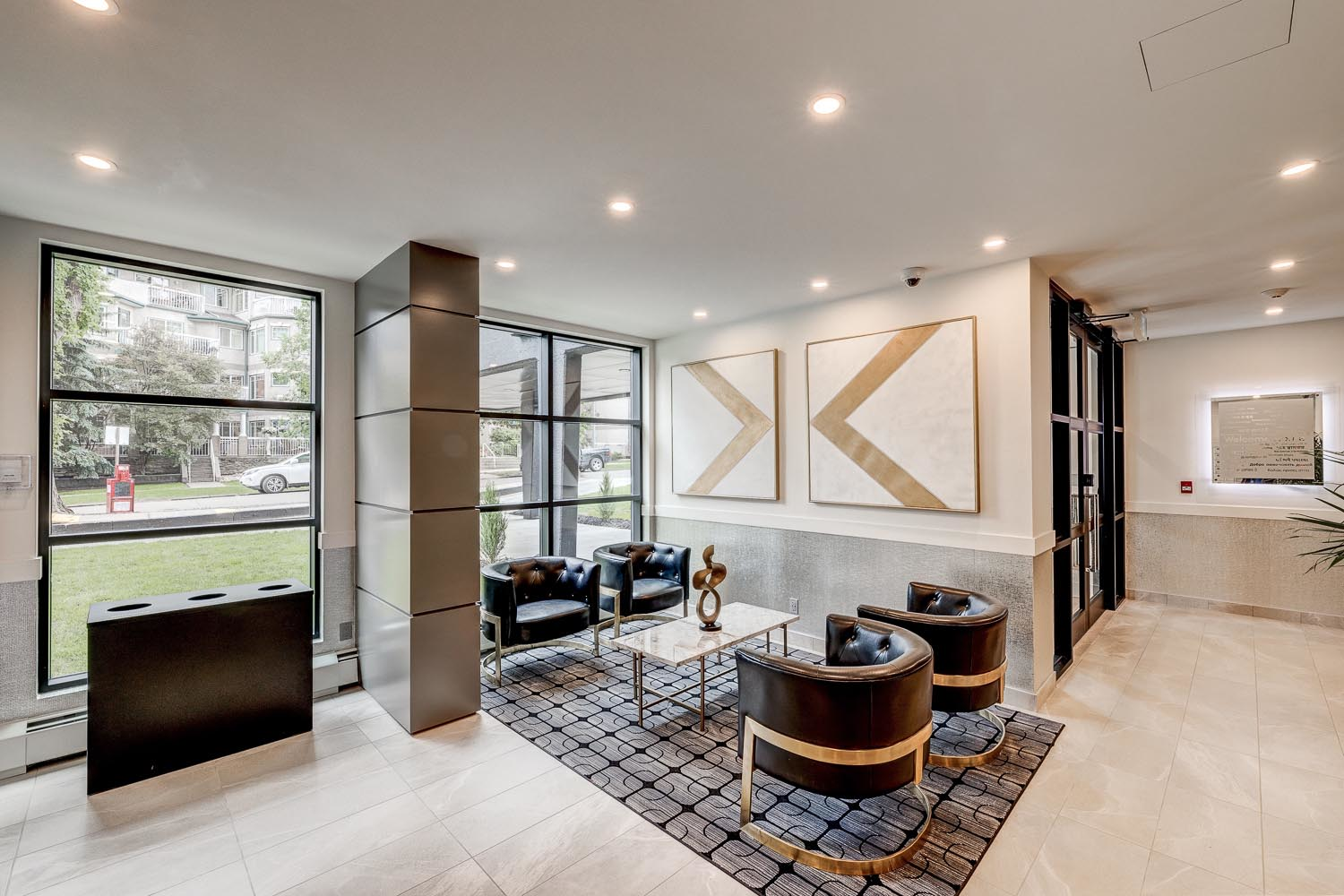 8920 100 Street NW, Edmonton, AB, T6E 4Y8 - 8