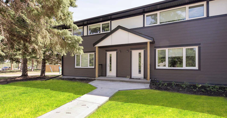 54 Ave Crescent, Red Deer, AB, T4N 4L7 - 8