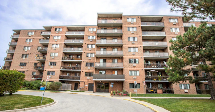 405 Commissioners Road W, London, ON, N6J 4G2 - 8