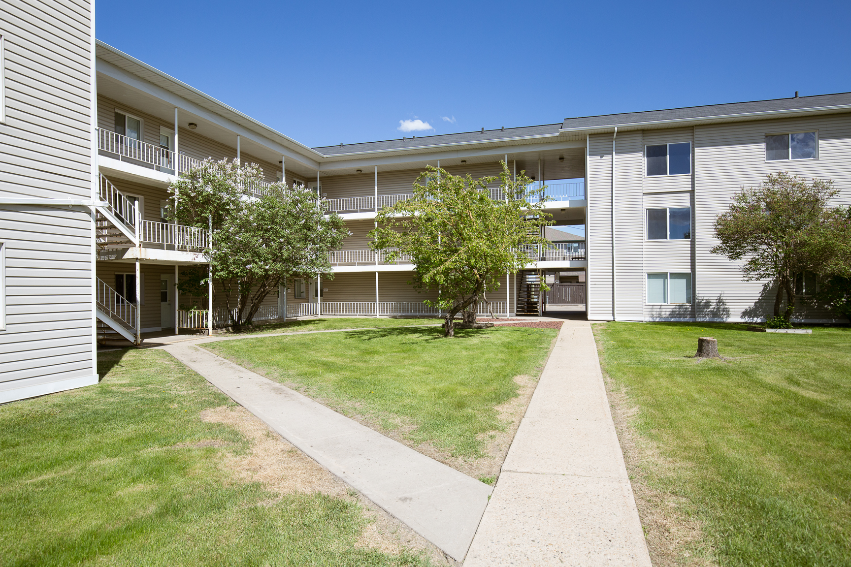 9209 100 Street, Grande Prairie, AB, T8V 2K6 - 7