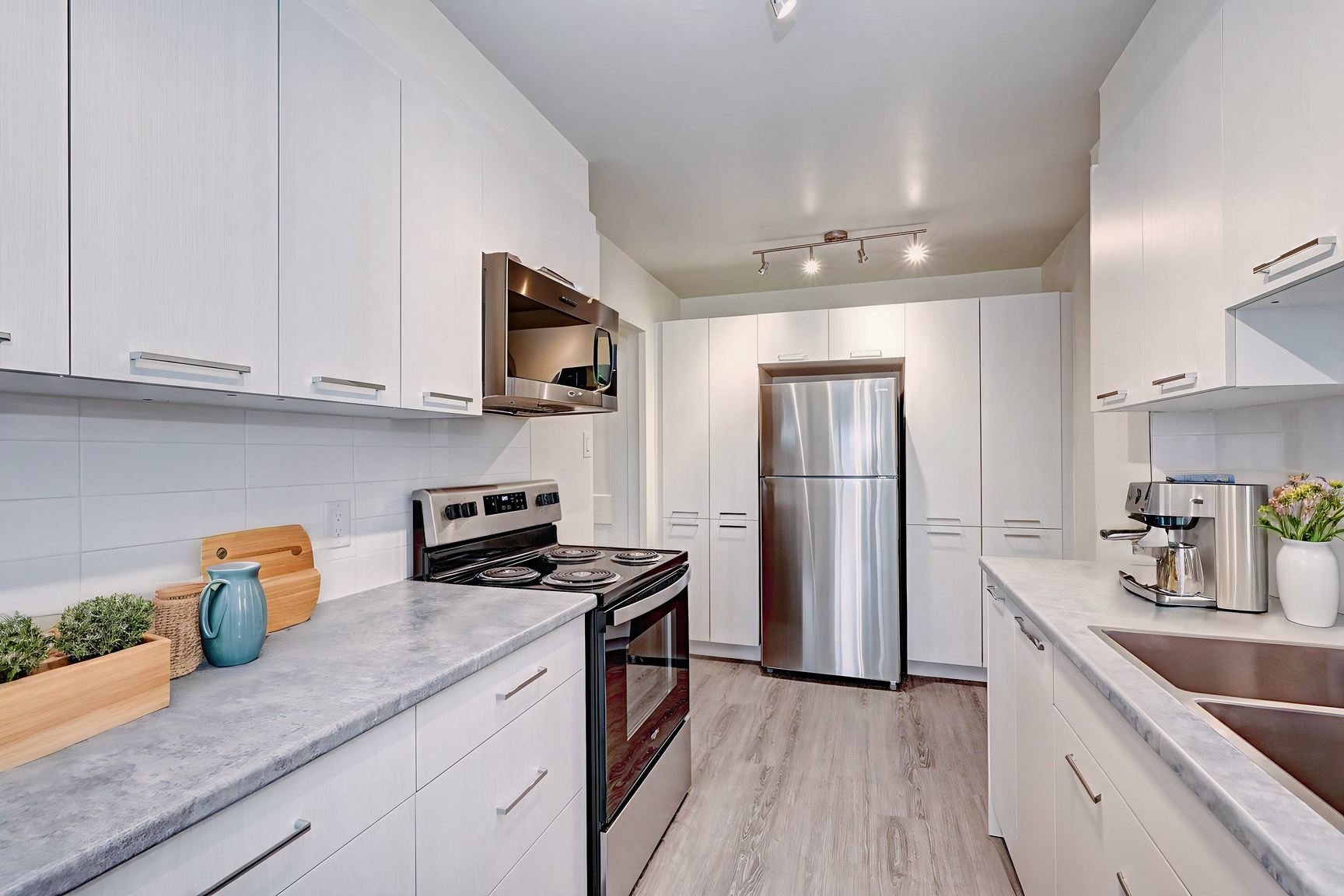 812 King Street W, Kitchener, ON, N2G 1E9 - 5