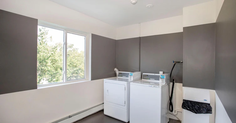 1250 Sandford Street, London, ON, N5V 2J7 - 6
