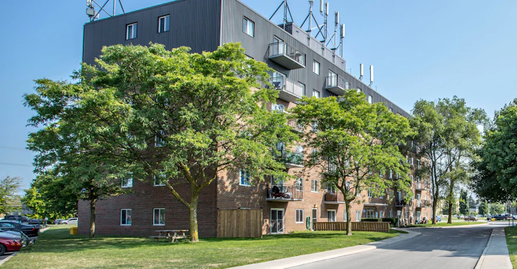 1250 Sandford Street, London, ON, N5V 2J7 - 7
