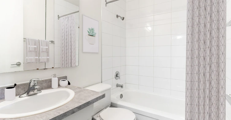 3845 Millwoods Road, Edmonton, AB, T6K 2L7 - 5