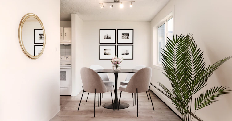 3845 Millwoods Road, Edmonton, AB, T6K 2L7 - 4