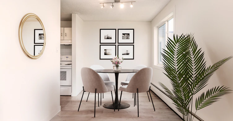 3845 Millwoods Road, Edmonton, AB, T6K 2L7 - 4
