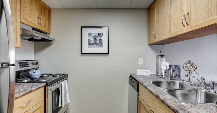 8930 Jasper Avenue NW, Edmonton, AB, T5H 4E9 - 3