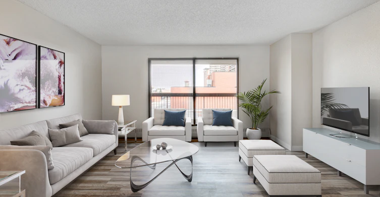 8930 Jasper Avenue NW, Edmonton, AB, T5H 4E9 - 21